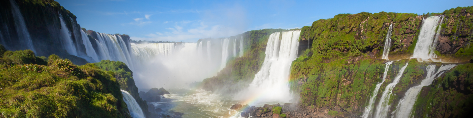 Sustentabilidade na essência é a melodia que ecoa em cada ação, comprometendo-se a preservar nosso planeta e guiando nossa jornada para um futuro mais verde e resiliente.